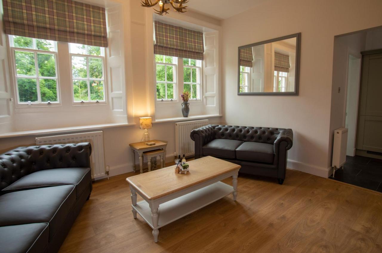 Laundry Cottage: Drumlanrig Castle 桑希尔 外观 照片