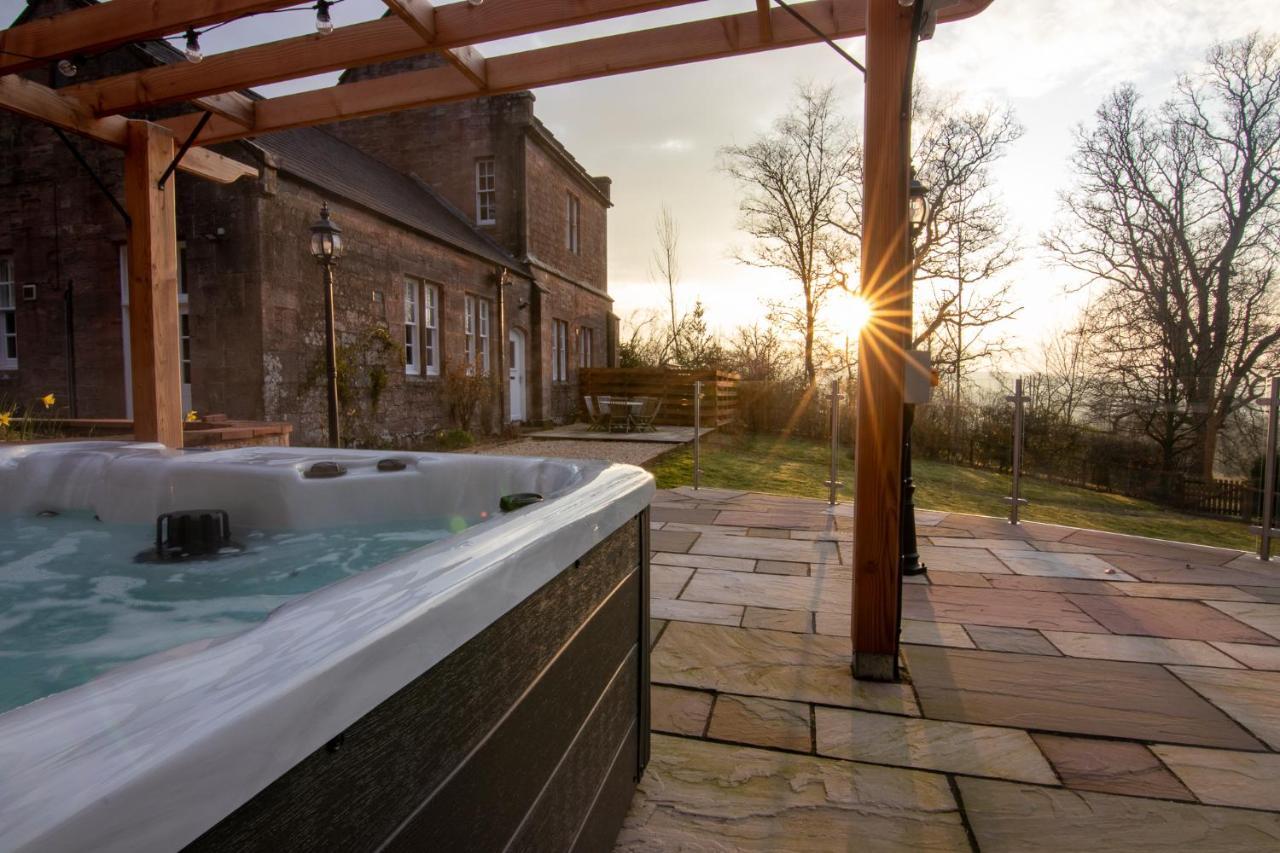 Laundry Cottage: Drumlanrig Castle 桑希尔 外观 照片