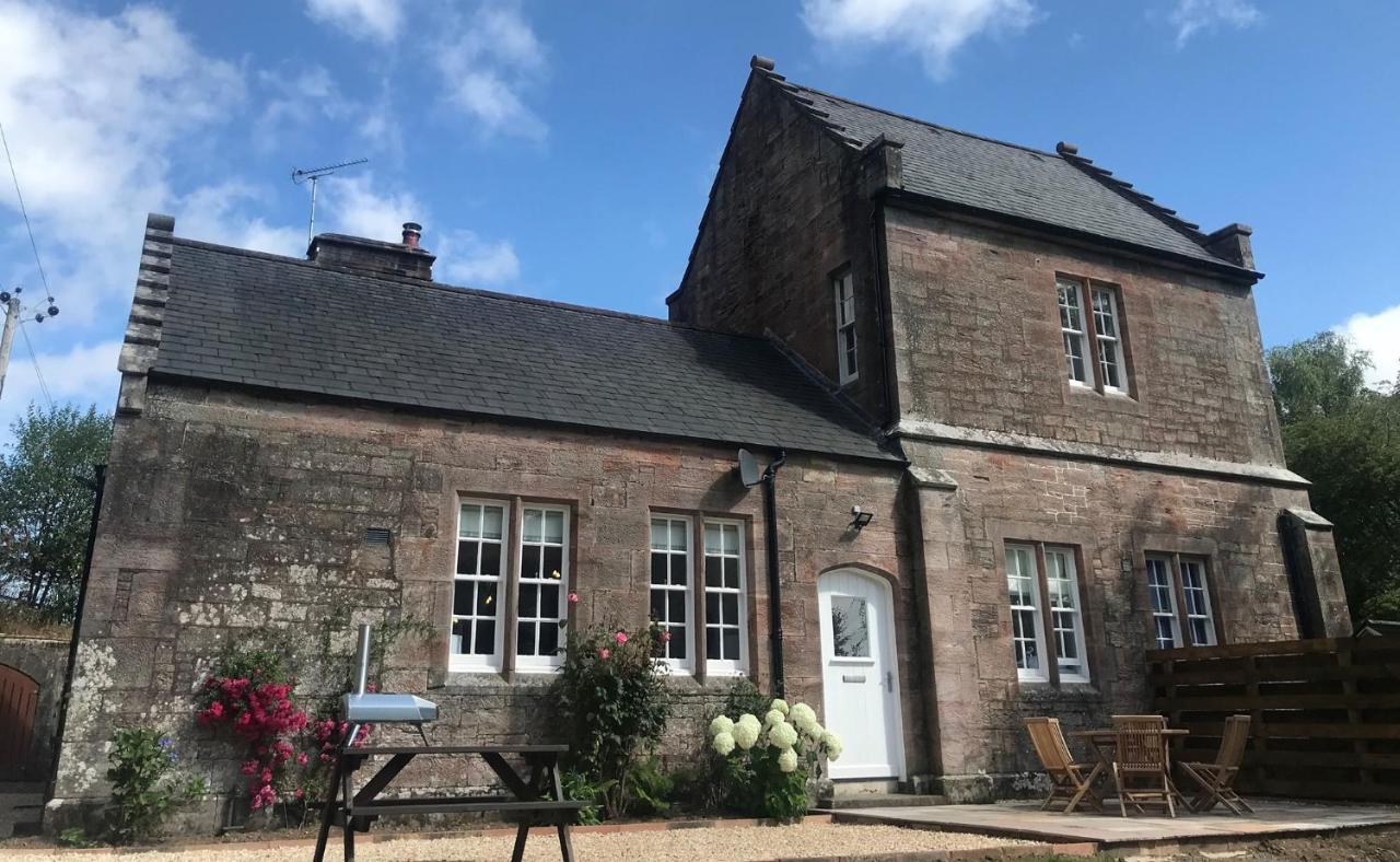 Laundry Cottage: Drumlanrig Castle 桑希尔 外观 照片