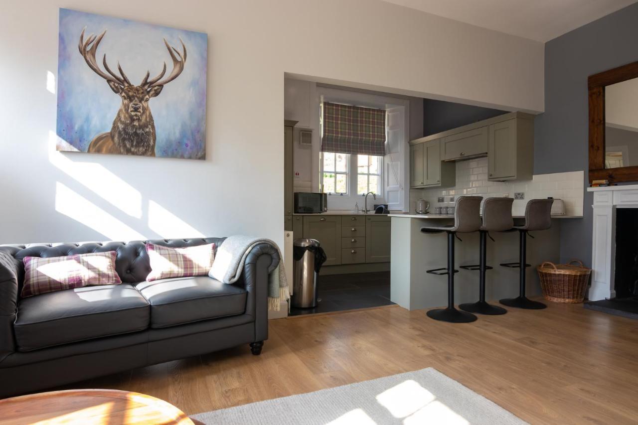Laundry Cottage: Drumlanrig Castle 桑希尔 外观 照片